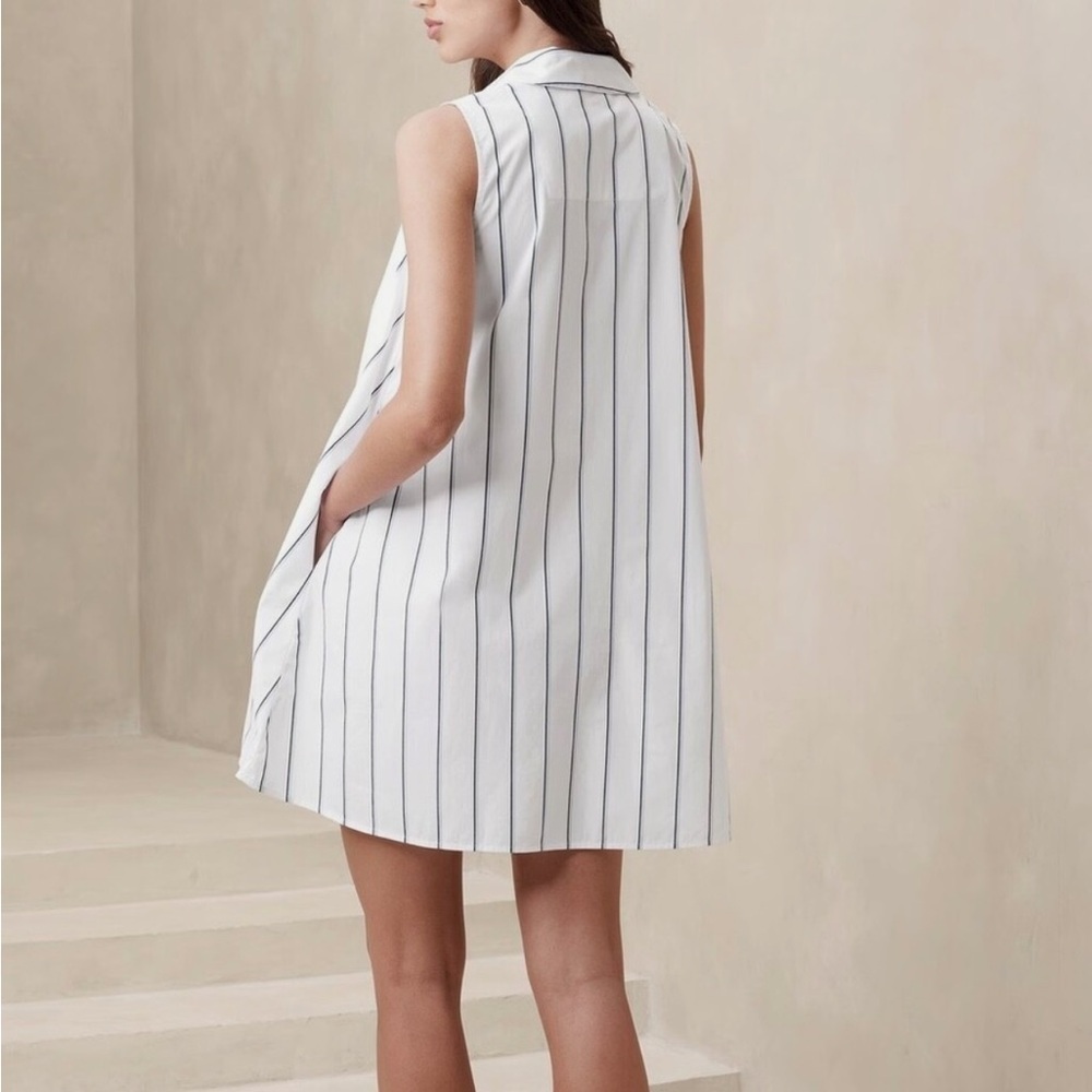 Banana Republic White and Black Striped Mini Dress - Picture 2 of 10
